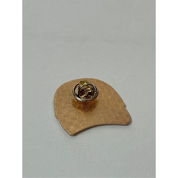 MAGA Make American Great Again Trump Pin - Picture 2 of 7